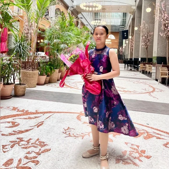 Rare Editions Dresses Rare Editions Navy Floral Holiday